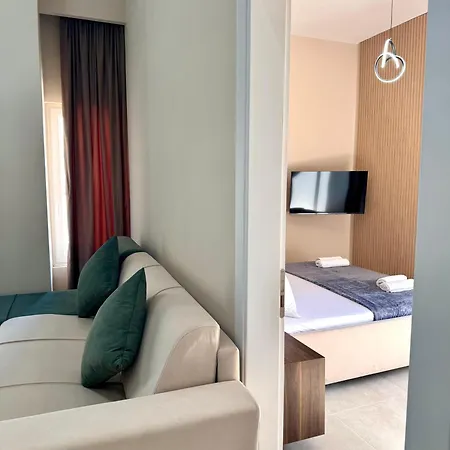 White Arena Seaside Apartment Golem (Tirana)