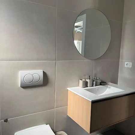 White Arena Seaside Apartment