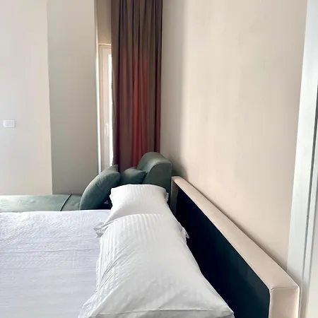 White Arena Seaside Apartment Golem (Tirana)
